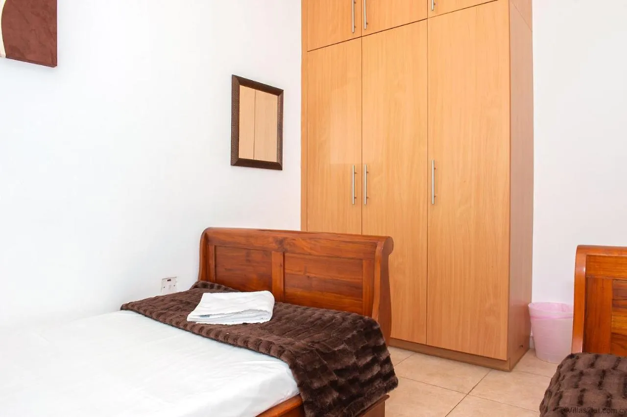 פרוטאראס Villa Ourania