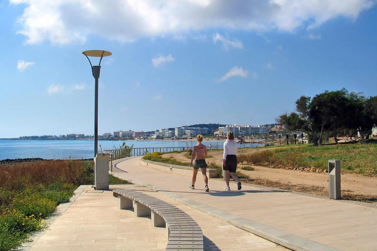 פרוטאראס Villa Ourania
