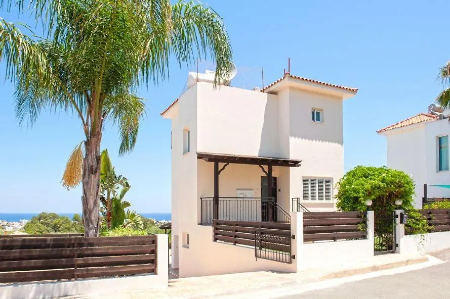 פרוטאראס Villa Ourania 0*,  קפריסין