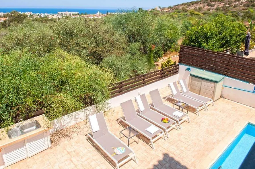 פרוטאראס Villa Ourania